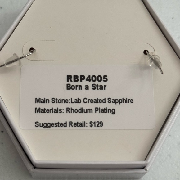 Bomb Party September 2021 Earrings- New in box - Picture 3 of 5